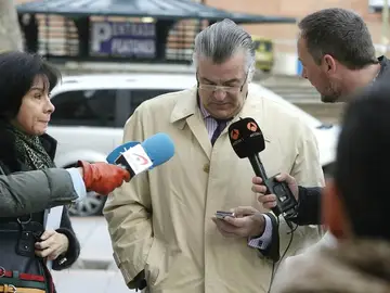 Luis Bárcenas sale del juzgado Luis Bárcenas sale del juzgado