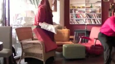 ¿Qué harías si tu sillón se revela? La broma que triunfa en Internet