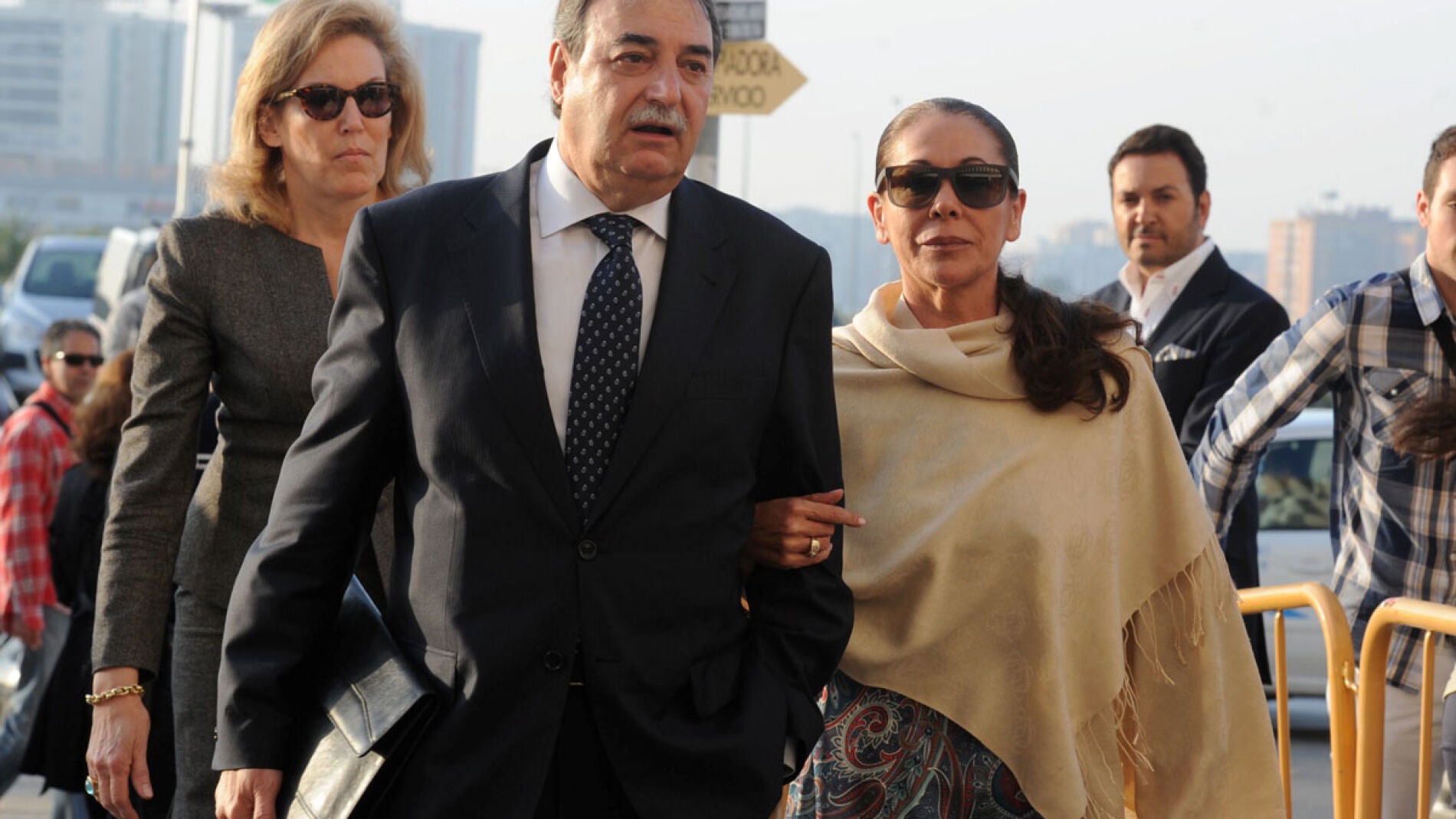 Isabel Pantoja a su llegada al juzgado para conocer la sentencia