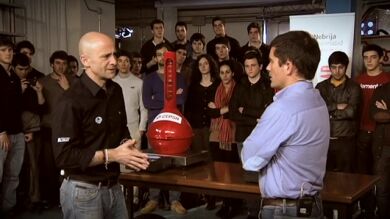 Toni Cuquerella y los secretos de la gasolina