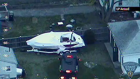 La barca donde permaneció oculto el segundo sospechosos de Boston La barca donde permaneció oculto el segundo sospechosos de Boston