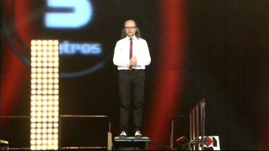 Santiago Segura se lanza en un ‘colgado hacia atrás con palmada'