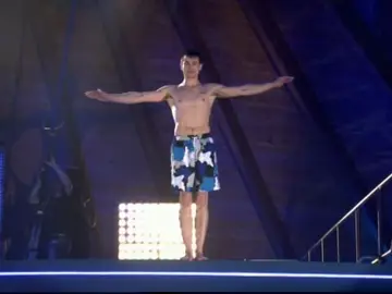 Splash 8 | El salto de Juanjo Ballesta Splash 8 | El salto de Juanjo Ballesta