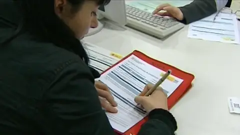 145 detenidos por defraudar 7,8 millones al Estado 145 detenidos por defraudar 7,8 millones al Estado