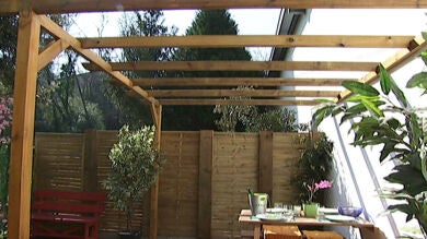 Pérgola de madera en kit
