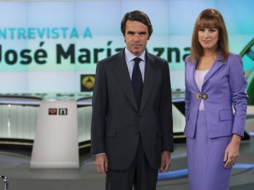 José María Aznar junto a Gloria Lomana