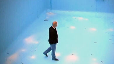 Qué hacer si el coche se hunde en el agua