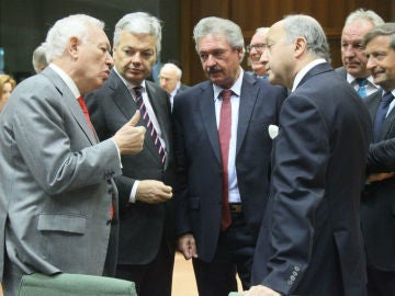 García-Margallo conversa con sus homólogos Didier Reynder, Jean Asselborn, Laurent Fabius y KArl Erjavec