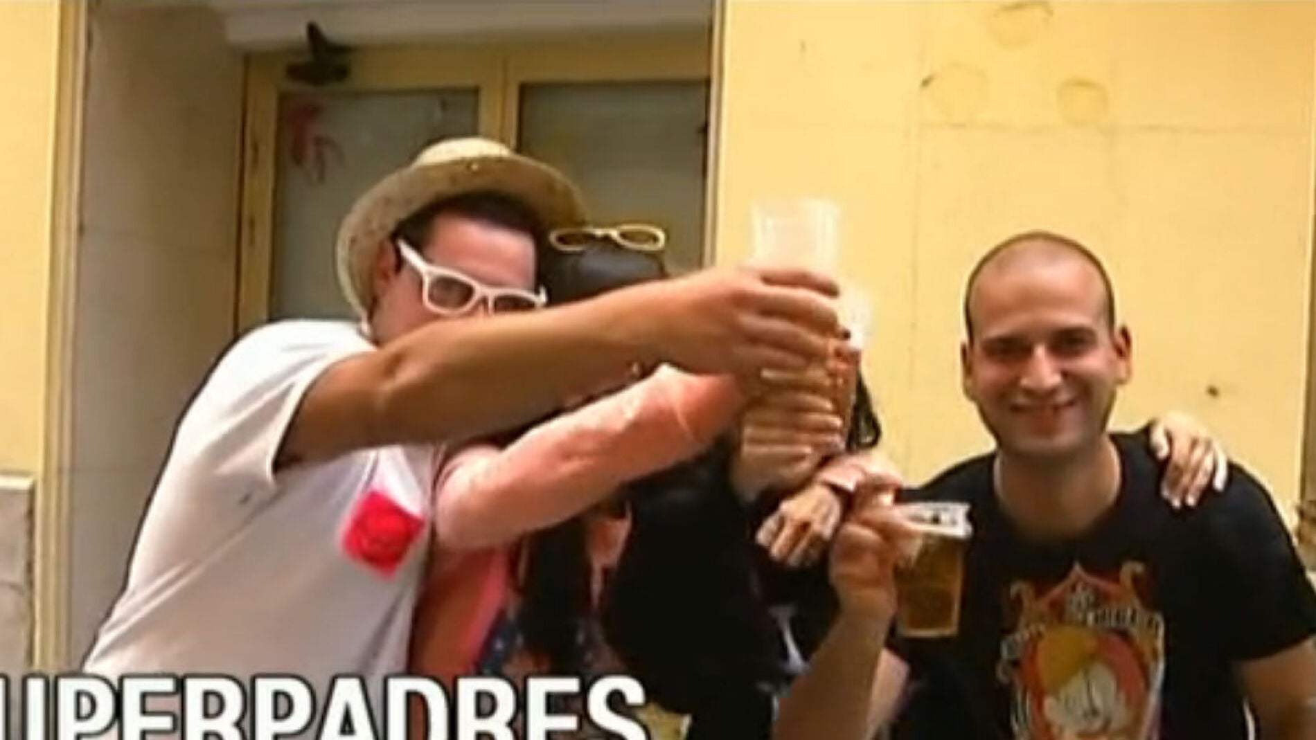 J&oacute;venes borrachos