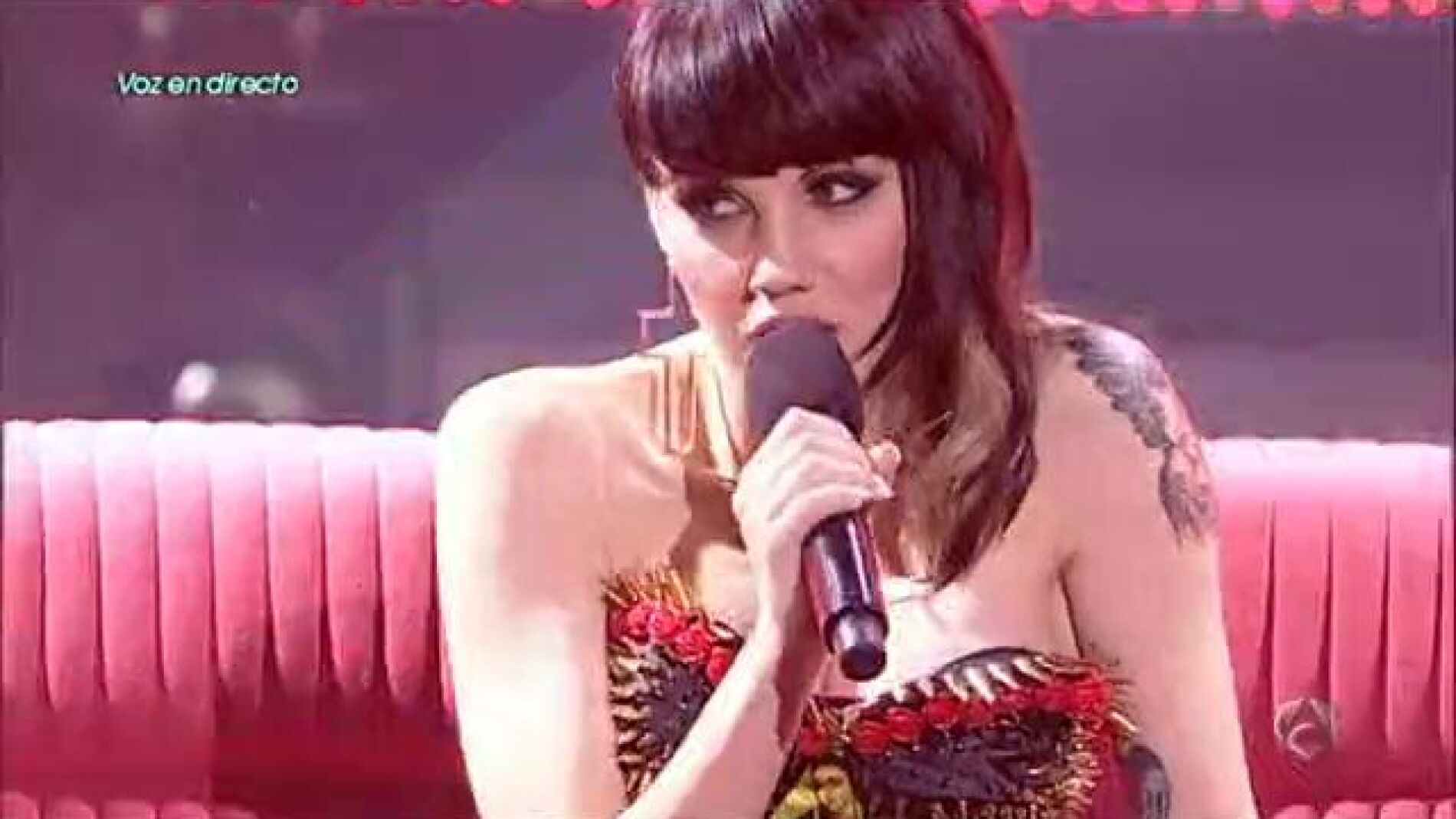 Angy canta 'Boy Toy' en 'El N&uacute;mero Uno'