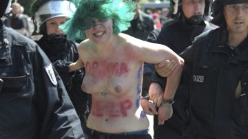 Activista de Femen detenida en Berlín.