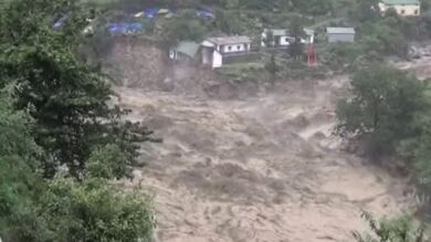 Las inundaciones en India causan la muerte de al menos 600 personas