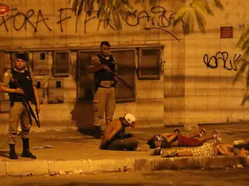 Detenidos durante las protestas en Belo Horizonte Detenidos durante las protestas en Belo Horizonte