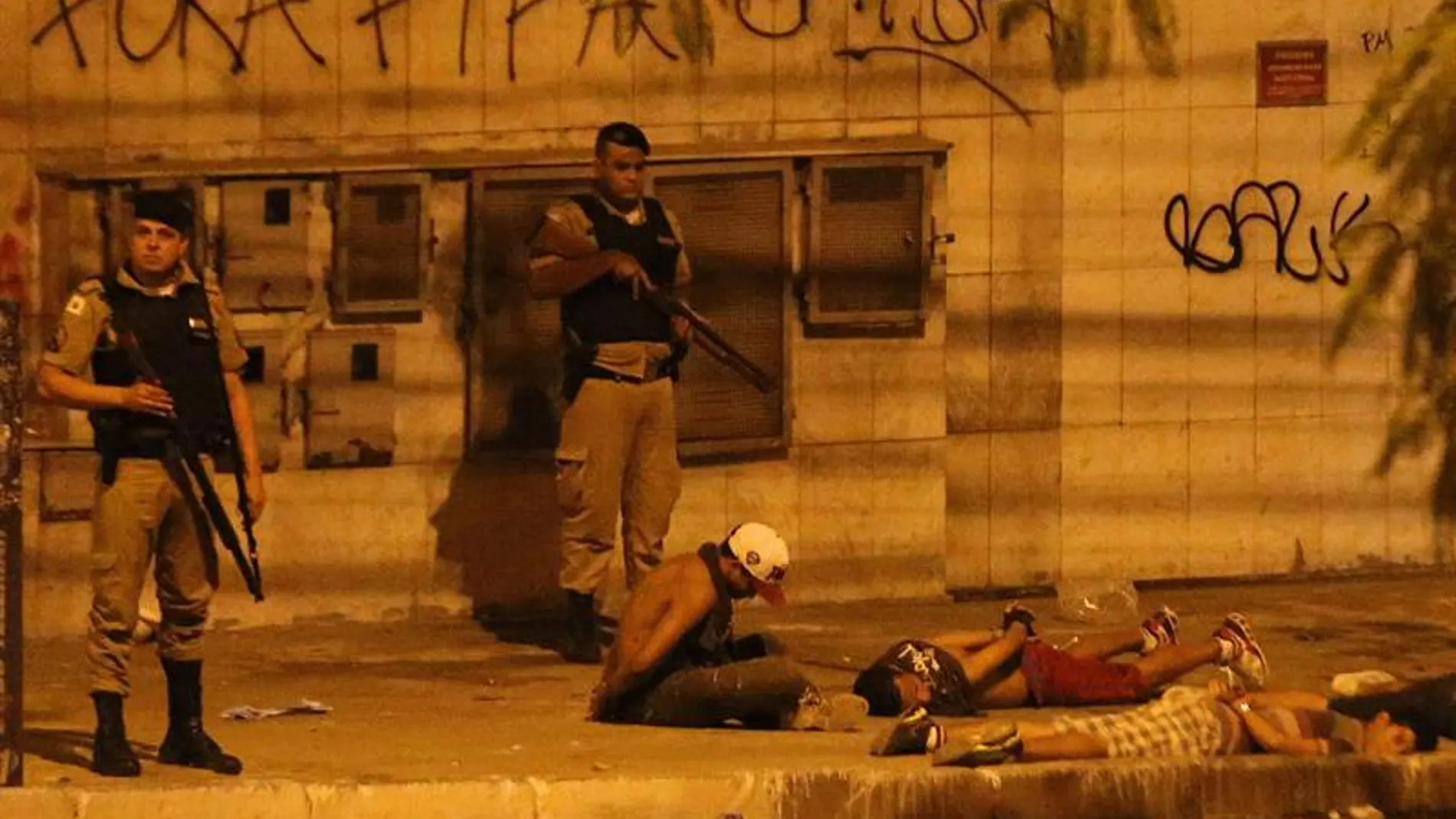 Detenidos durante las protestas en Belo Horizonte Detenidos durante las protestas en Belo Horizonte