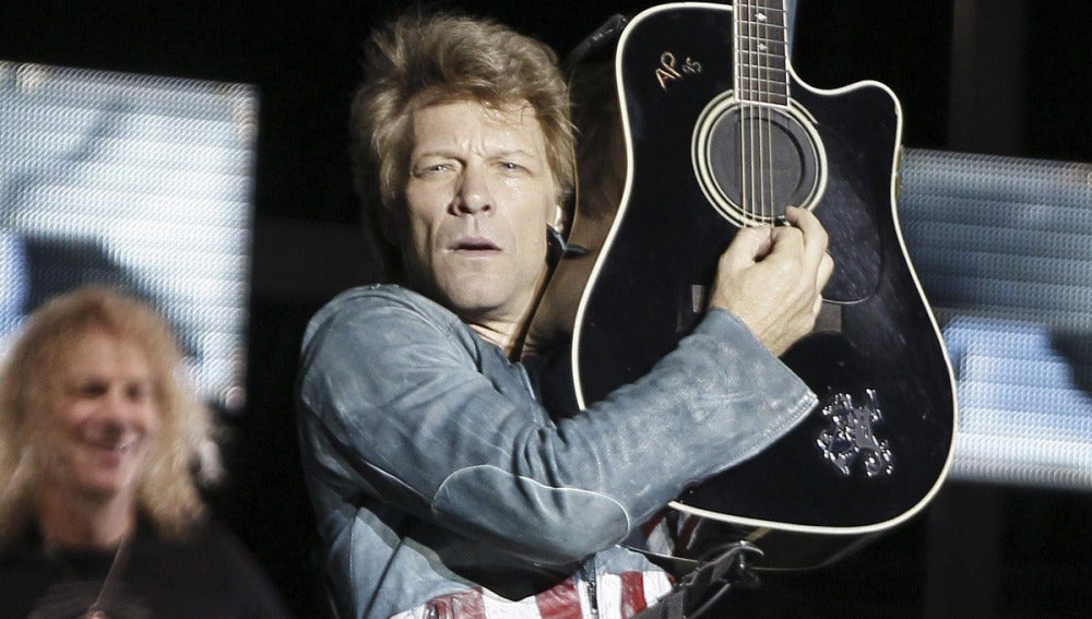 Bon Jovi en su concierto en el Calderón