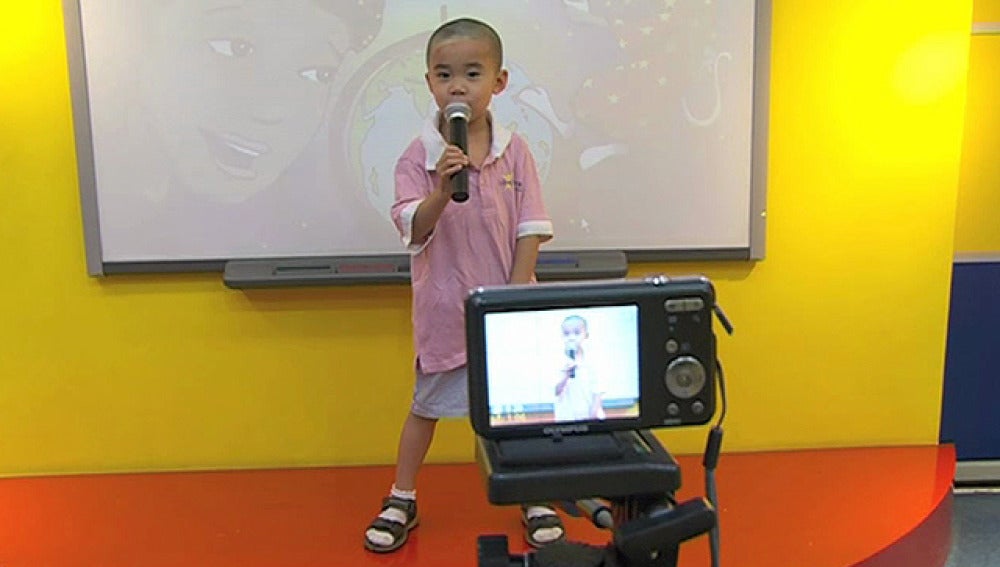 Un ninño chino en un centro especial de educación