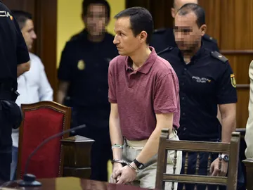 José Bretón a su llegada a la sala de los juzgados José Bretón a su llegada a la sala de los juzgados