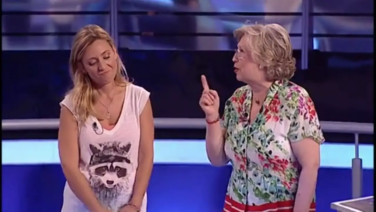 Las Lolas se van a AUM