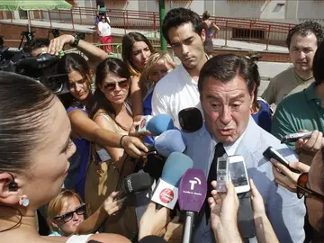 Sánchez de Puerta ante los medios Sánchez de Puerta ante los medios