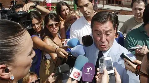 Sánchez de Puerta ante los medios Sánchez de Puerta ante los medios