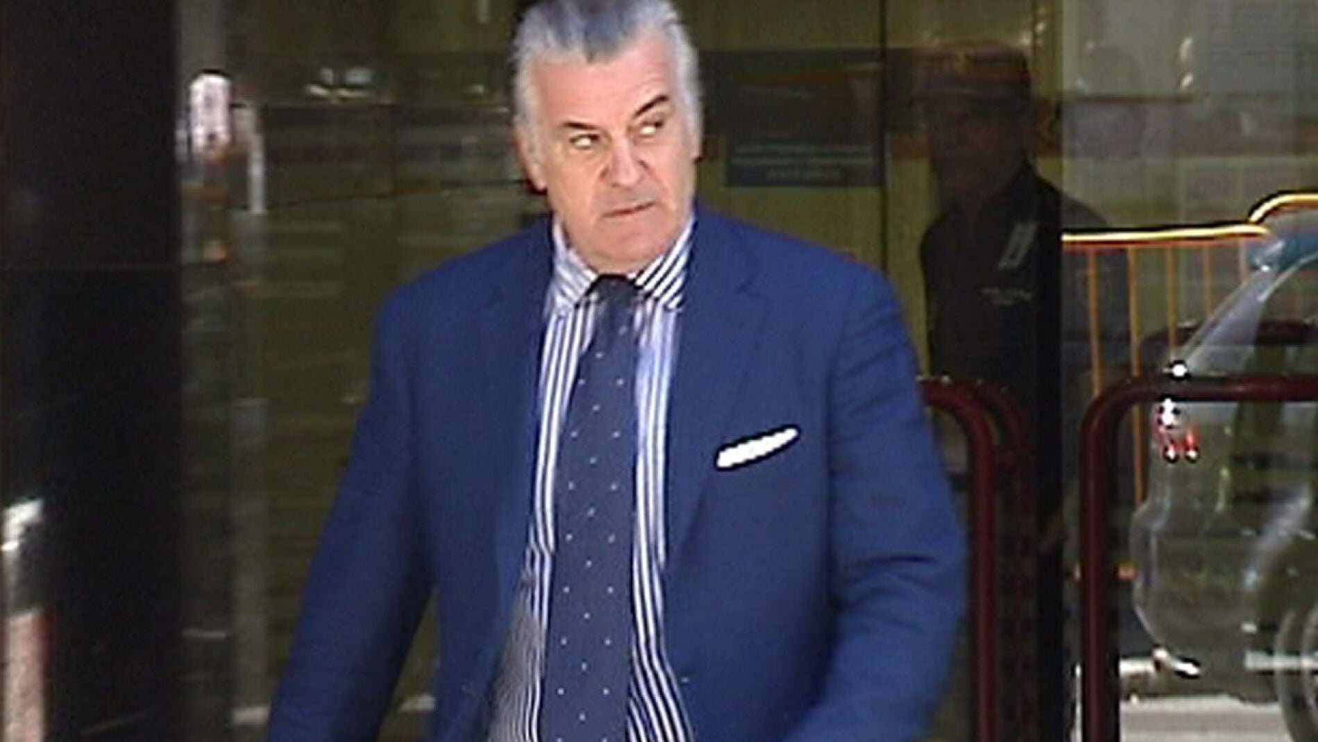 Luis B&aacute;rcenas