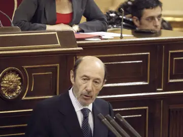 Rubalcaba durante su comparecencia en el Senado Rubalcaba durante su comparecencia en el Senado