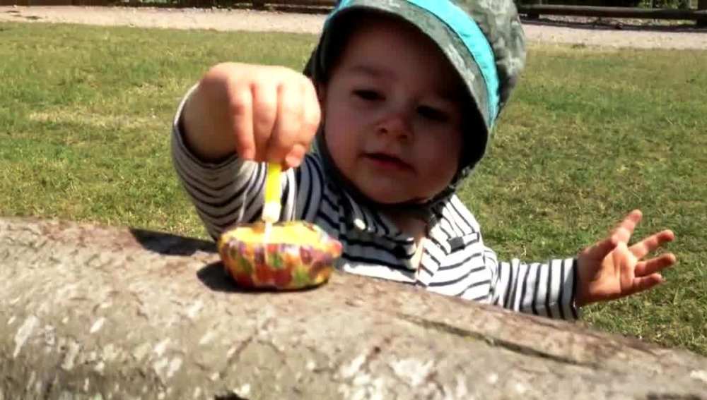 Un padre captura un segundo al día del primer año de vida de su hijo