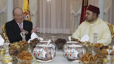 El rey Juan Carlos y el rey Mohamed VI de Marruecos El rey Juan Carlos y el rey Mohamed VI de Marruecos