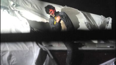 Un fotógrafo de la Policía distribuye imágenes de la captura de Dzhokhar