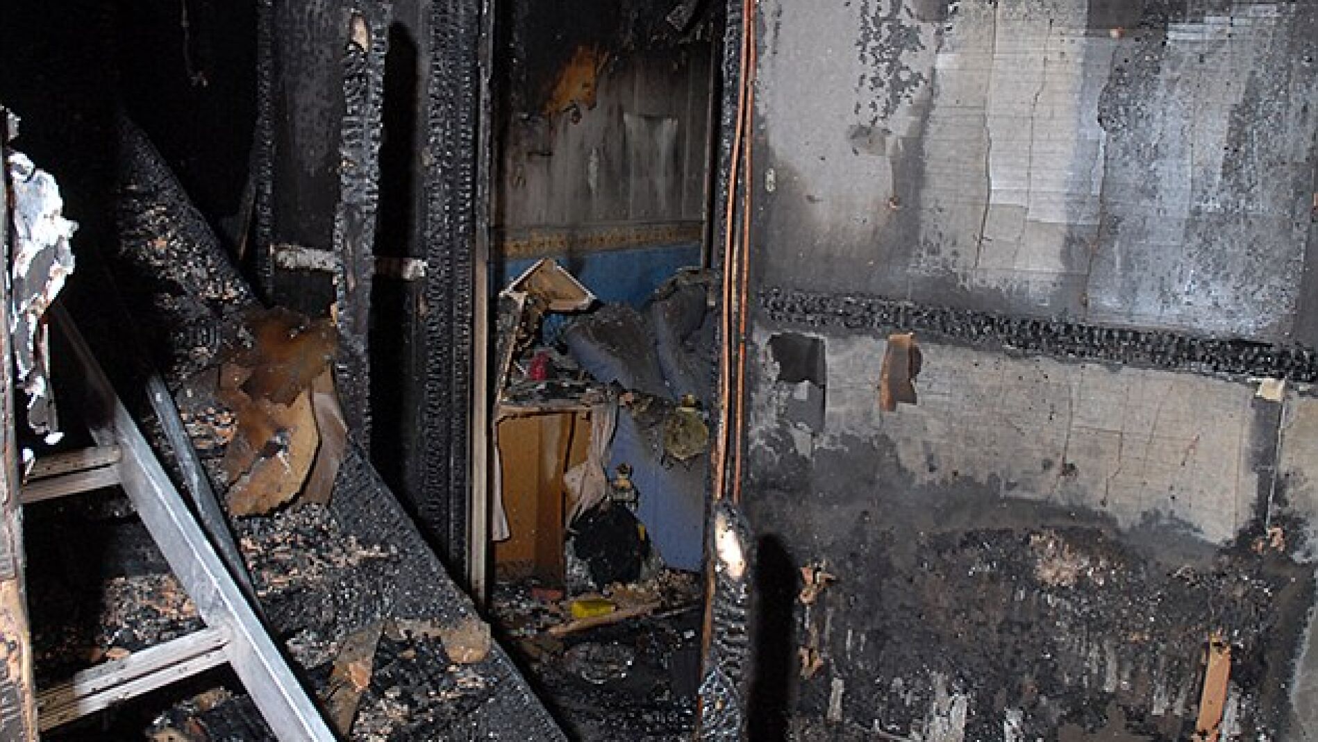 La casa tras el incendio