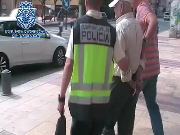 Detención de Daniel Galván, el pederasta español indultado por Marruecos Detención de Daniel Galván, el pederasta español indultado por Marruecos
