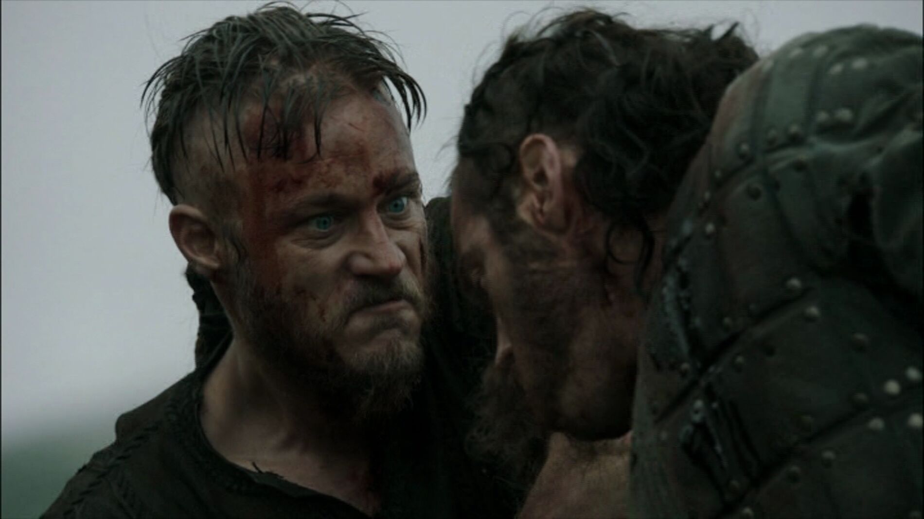 Empieza la batalla en Vikingos