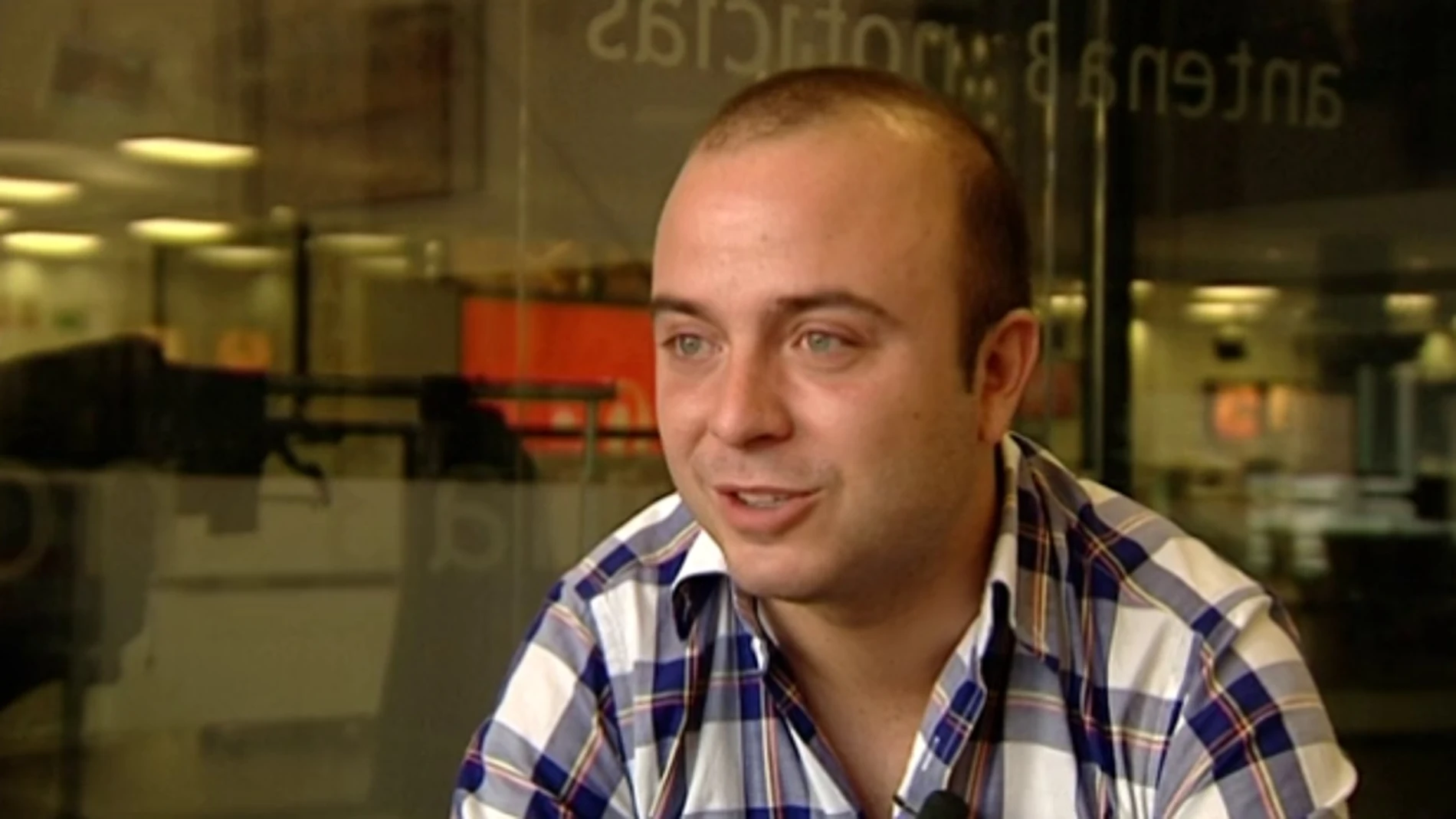 Entrevista en exclusiva a Ángel Carromero Entrevista en exclusiva a Ángel Carromero