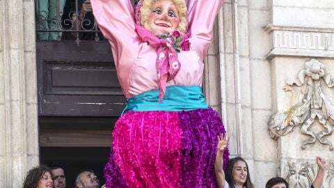 Artola no puede ejercer como txupinera