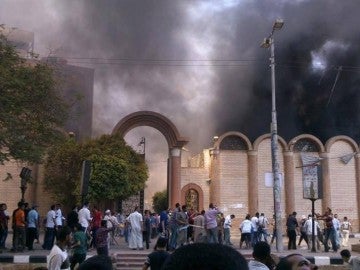 Iglesia copta incendiada