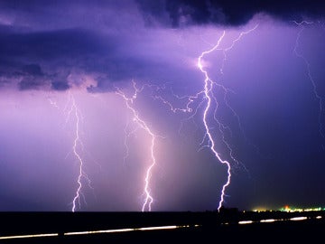 Tormenta de rayos