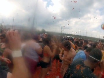 Recreación de la tomatina celebrada en Richmond, en Estados Unidos