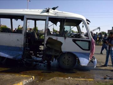 Atentado bomba en un autobús en Saná