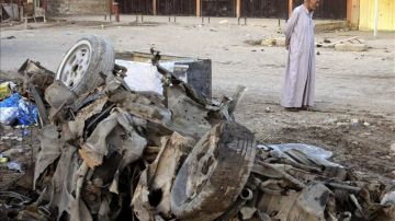 Estado de uno de los coche bomba de Bagdad.