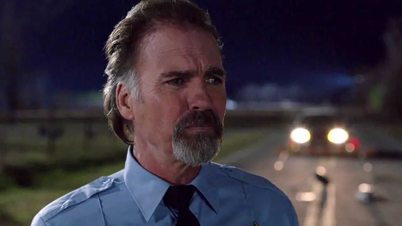 Jeff Fahey es el Sheriff Duke Perkins