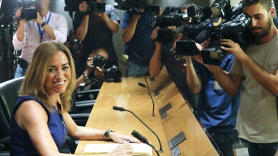 Chacón dice que echar a Tomás Gómez es un error