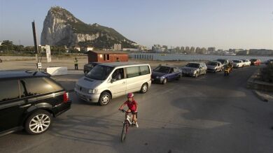 El Peñón niega perjudicar a España y pide que dejen la 