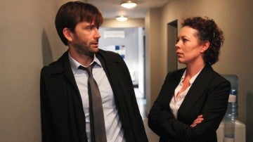 David Tennant y Olivia Colman en 'Broadchurch'