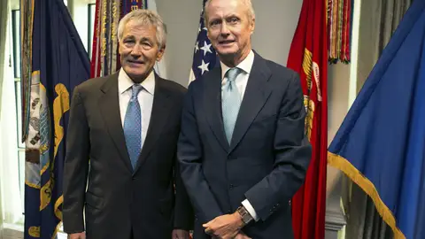 Pedro Morenés y el secretario de Defensa de EEUU, Chuck Hage Pedro Morenés y el secretario de Defensa de EEUU, Chuck Hage
