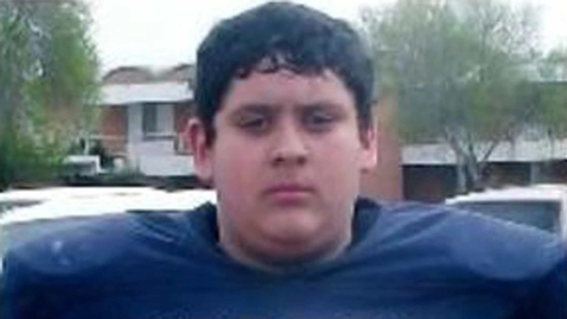 Cameron Espinosa murió por la picadura de hormigas Cameron Espinosa murió por la picadura de hormigas