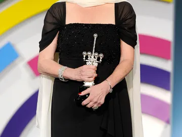 Carmen Maura, emocionada a recibir el Premio Donostia 2013 Carmen Maura, emocionada a recibir el Premio Donostia 2013
