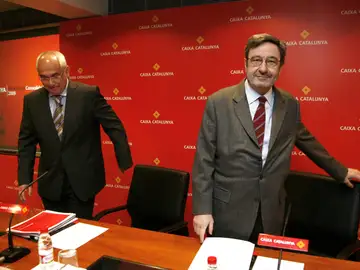 Narcís Serra acompañado de Adolf Todó Narcís Serra acompañado de Adolf Todó
