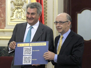 Cristóbal Montoro con los PGE 2014 Cristóbal Montoro con los PGE 2014