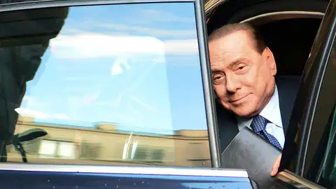 Silvio Berlusconi llega a la Cámara de los Diputados Silvio Berlusconi llega a la Cámara de los Diputados