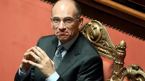 Enrico Letta en el senado italiano Enrico Letta en el senado italiano